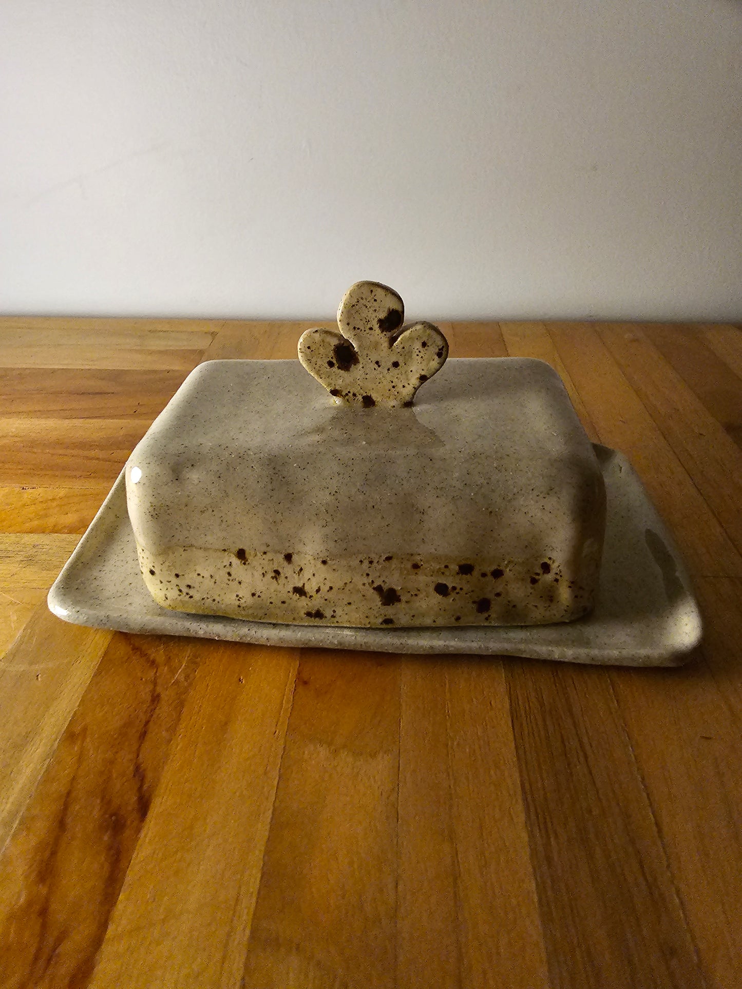 Butter dish 3