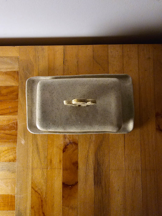 Butter dish 3