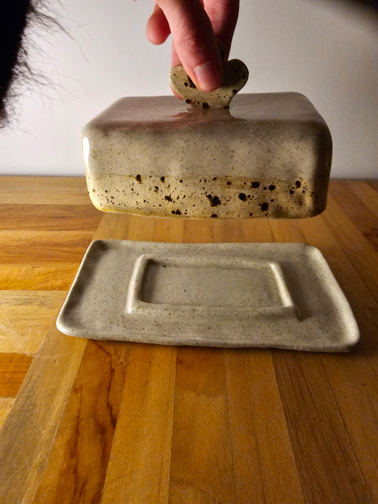 Butter dish 3